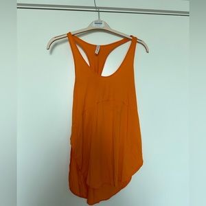 LULULEMON TWIST AND TRAIN TANK SIZE 8